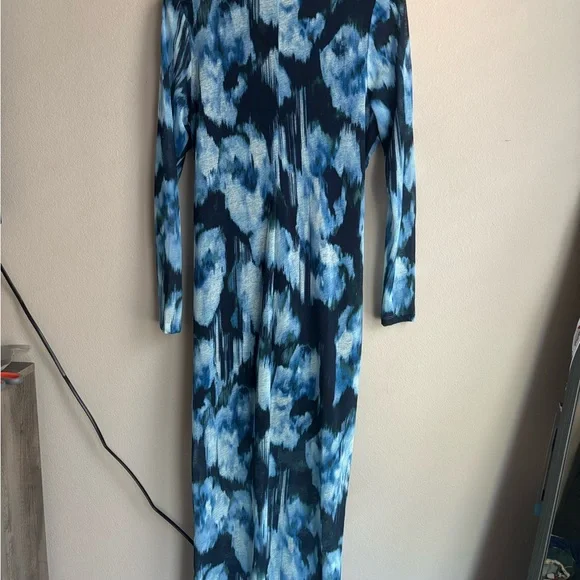 Stylish Blue Patterned Abercrombie Dress - Picture 8 of 8